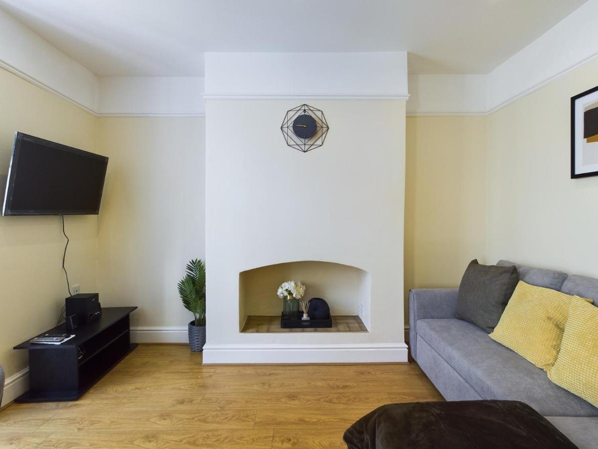 Modern 5 Bedroom House Near Lark Lane Liverpool Exterior foto