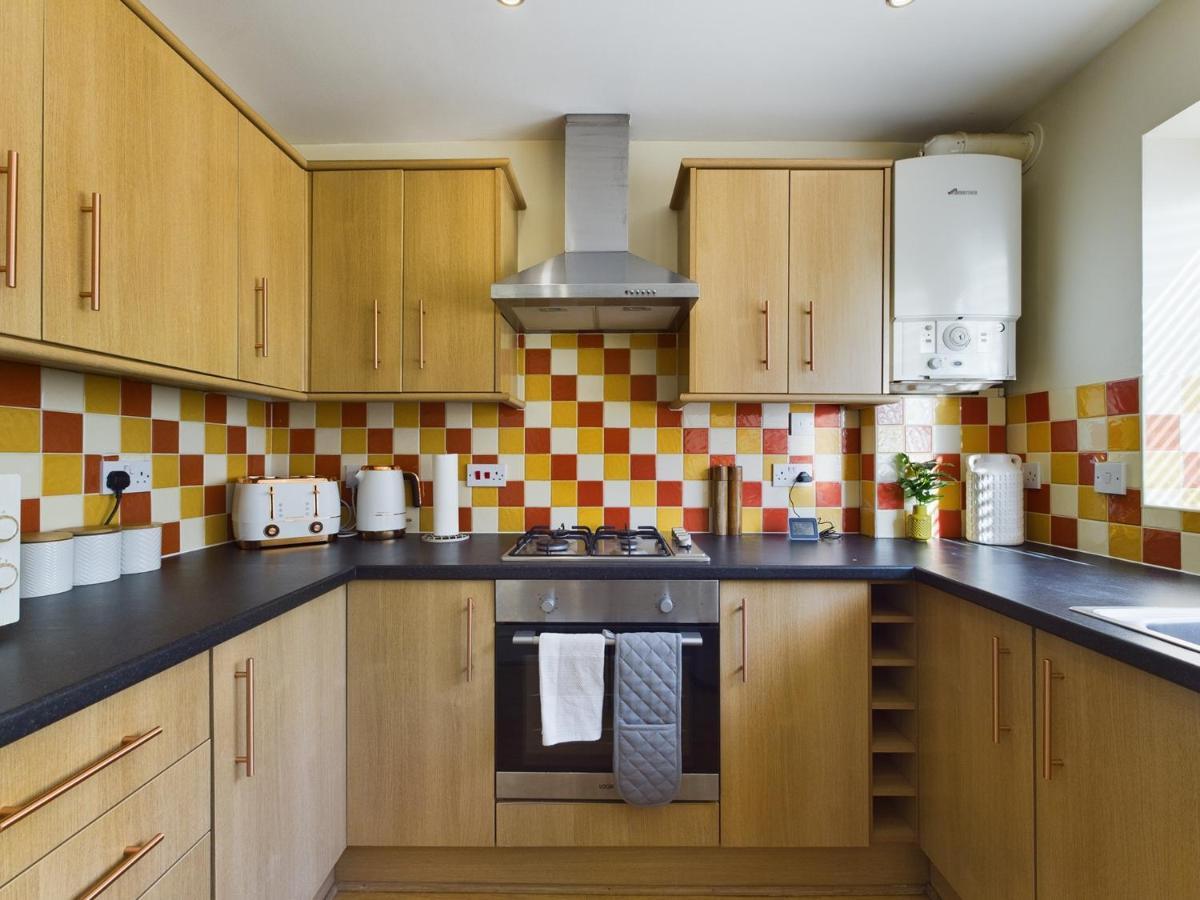 Modern 5 Bedroom House Near Lark Lane Liverpool Exterior foto